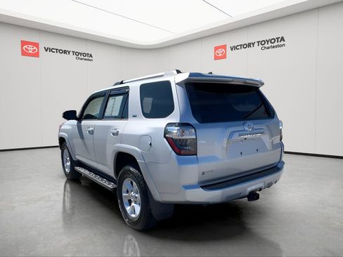 Used 2023 Toyota 4Runner SR5 Premium w/ Moonroof Package image 4