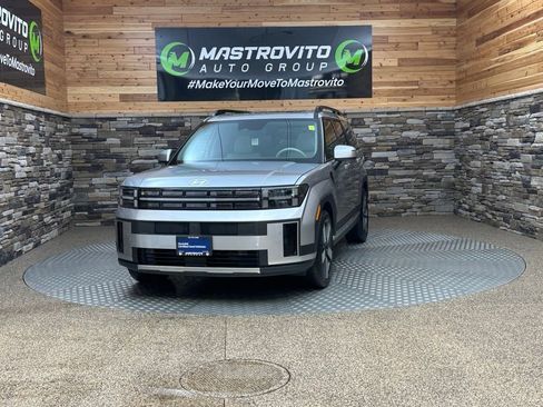 Used 2024 Hyundai Santa Fe Limited image 4