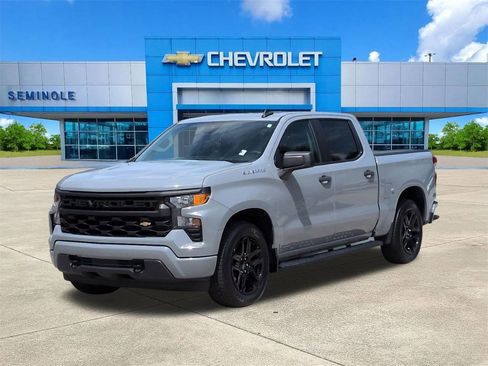 Used 2024 Chevrolet Silverado 1500 Custom RWD image 2