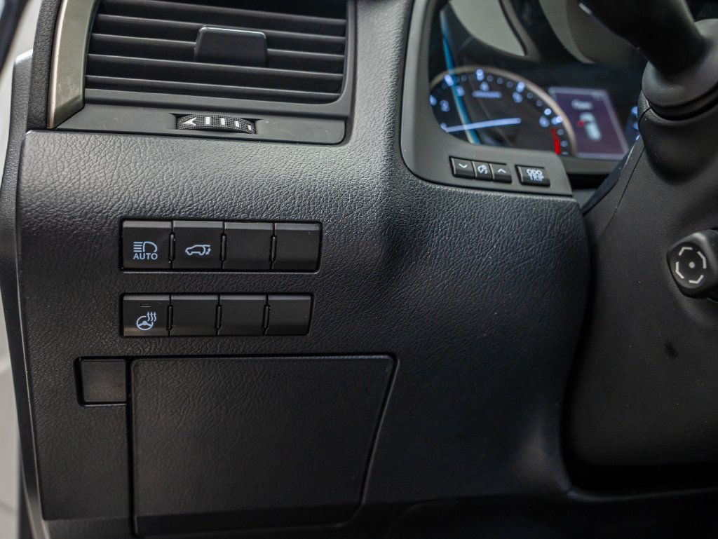 Used 2019 Lexus RX 350L AWD image 42