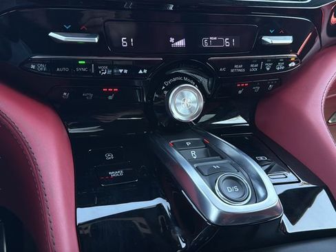 Used 2024 Acura MDX A-Spec image 33