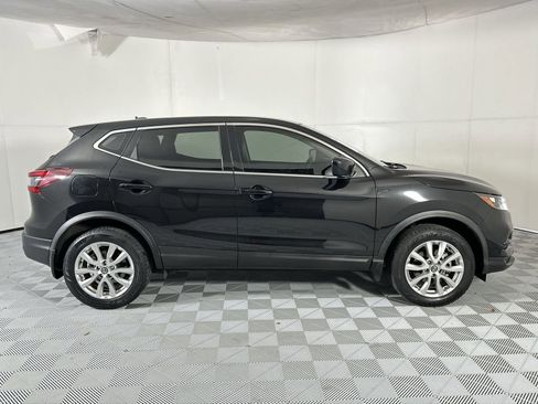 Used 2021 Nissan Rogue Sport S FWD image 9