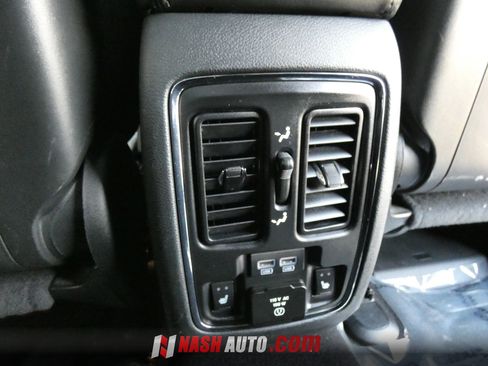 Used 2019 Jeep Grand Cherokee Limited w/ Luxury Group II AWD/4WD image 50