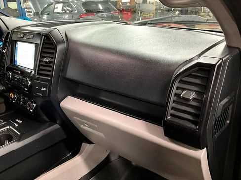 Used 2017 Ford F150 XL w/ Equipment Group 101A Mid image 16