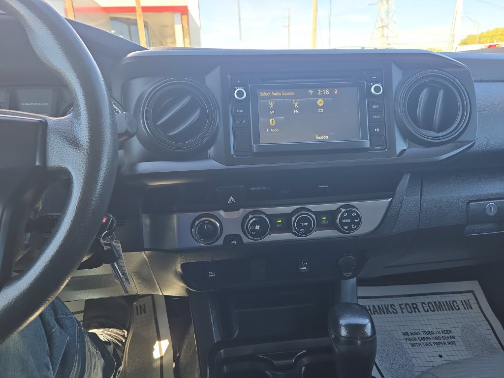 Used 2017 Toyota Tacoma SR w/ Tow Package AWD/4WD image 18