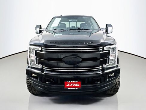 Used 2017 Ford F250 Lariat w/ FX4 Off-Road Package image 8