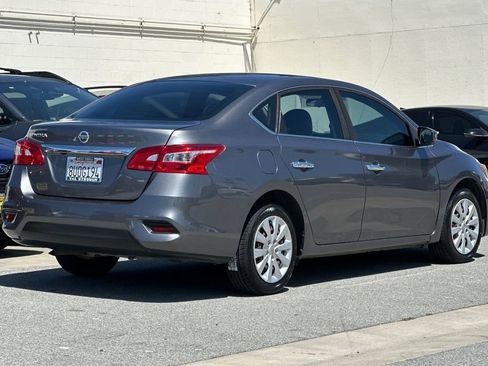Used 2019 Nissan Sentra S FWD image 3