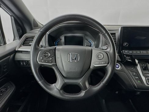 Certified 2023 Honda Odyssey Sport image 11
