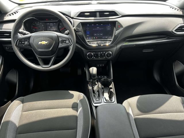 Certified 2023 Chevrolet TrailBlazer LT w/ Convenience Package FWD image 15