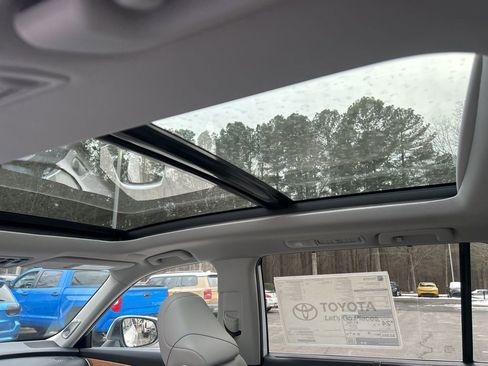 New 2026 Toyota Grand Highlander Limited image 42