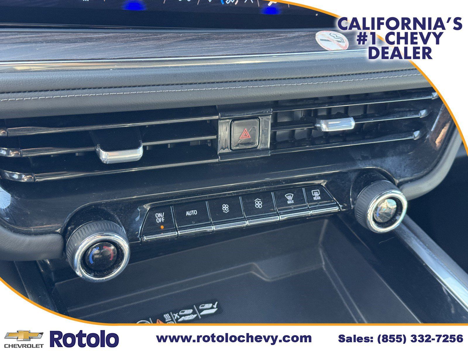 Used 2025 Chevrolet Suburban LT AWD/4WD image 20