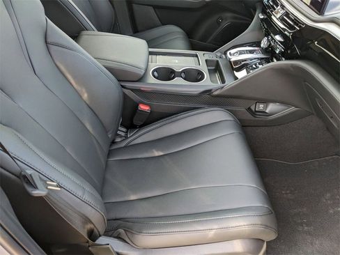 New 2026 Acura MDX SH-AWD image 31