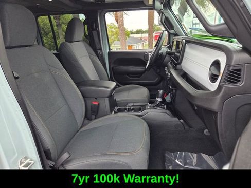 Used 2024 Jeep Wrangler Unlimited Sport AWD/4WD image 19
