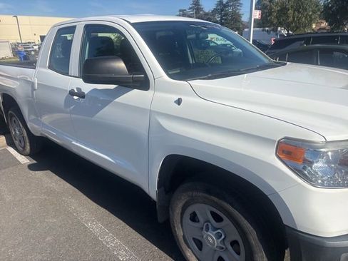 Certified 2016 Toyota Tundra SR image 1