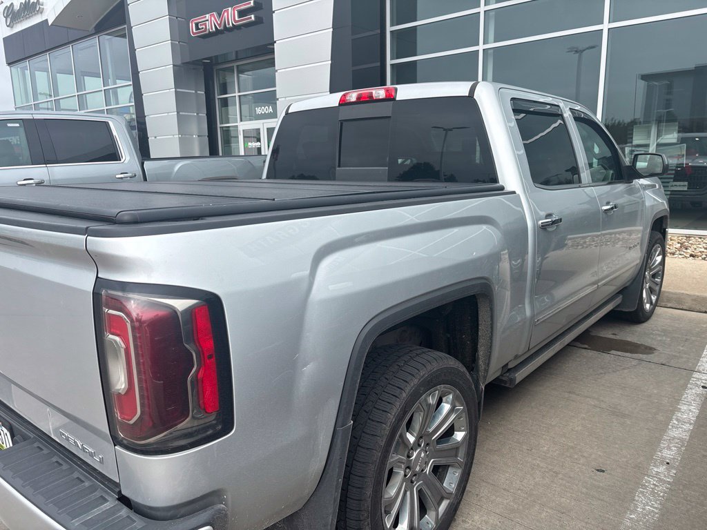 Used 2017 GMC Sierra 1500 Denali w/ Denali Ultimate Package AWD/4WD image 4