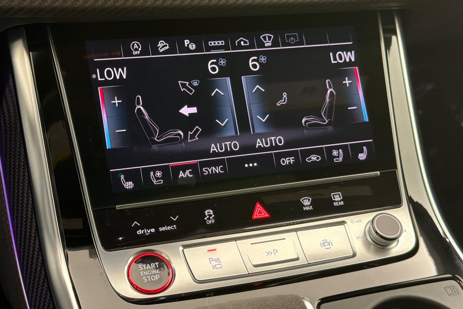 Used 2024 Audi RS Q8 AWD/4WD image 20