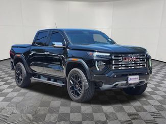 Used 2024 GMC Canyon Denali w/ LPO, Denali Black Edition AWD/4WD video 3
