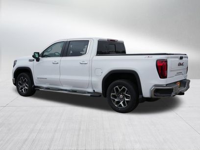 New 2026 GMC Sierra 1500 SLT w/ SLT Premium Plus Package