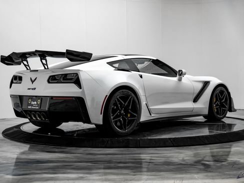 Used 2019 Chevrolet Corvette ZR1 image 20