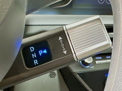 Used 2025 Hyundai Sonata SEL FWD image 24