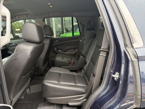 Used 2020 Chevrolet Tahoe LT w/ Luxury Package AWD/4WD image 11