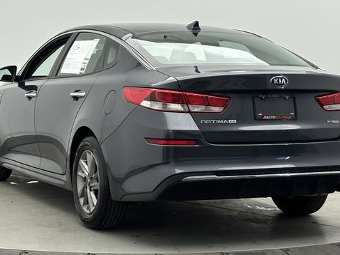 Used 2020 Kia Optima LX image 4