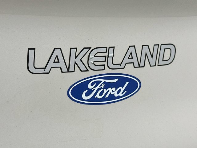 Used 2023 Lincoln Corsair Reserve w/ Equipment Group 201A FWD image 31