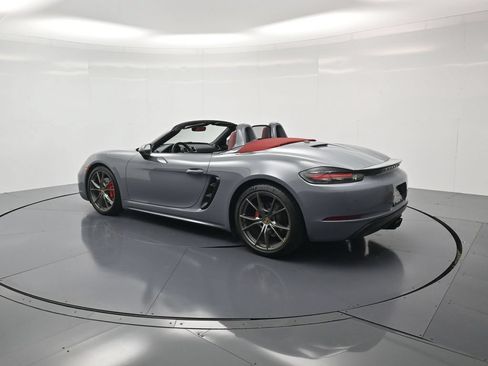 Certified 2024 Porsche 718 Boxster RWD image 3