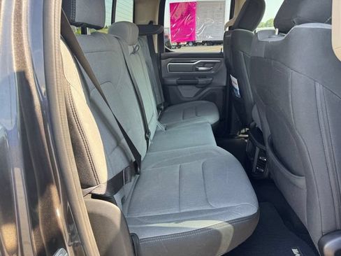 Used 2019 RAM 1500 Big Horn AWD/4WD image 16