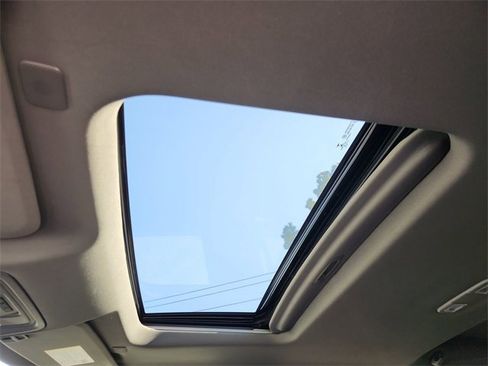 Used 2020 Chevrolet Silverado 1500 LTZ w/ LTZ Texas Edition image 19