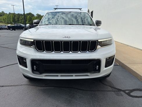 Certified 2023 Jeep Grand Cherokee L Overland w/ Rear Seat Video Group I AWD/4WD image 4