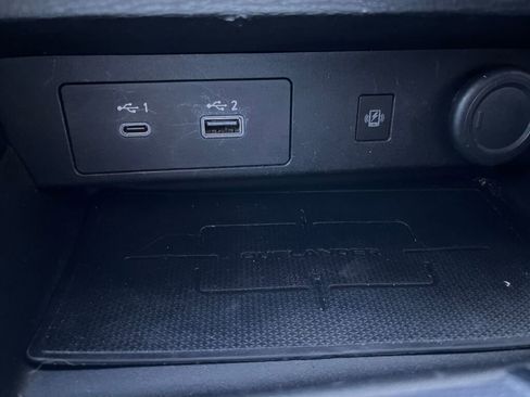 Used 2022 Mitsubishi Outlander SEL image 18