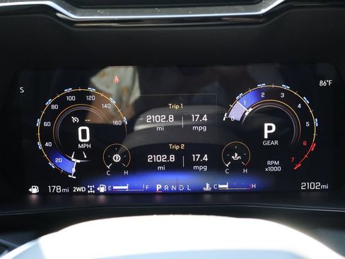 Used 2026 Chevrolet Colorado Z71 w/ Midnight Edition AWD/4WD image 27
