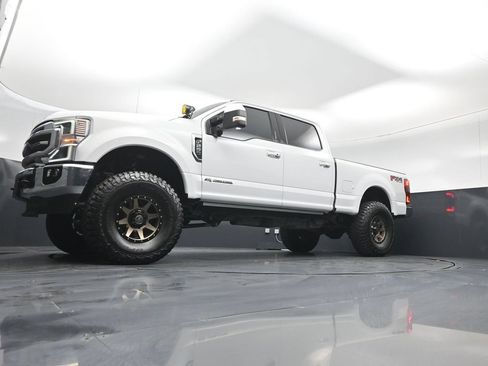 Used 2021 Ford F250 Lariat w/ Lariat Ultimate Package AWD/4WD image 41