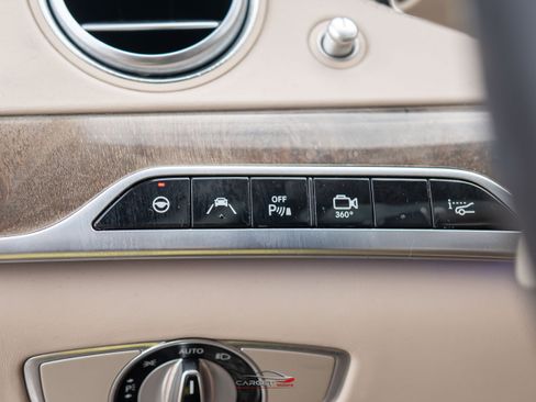 Used 2016 Mercedes-Benz S 550 4MATIC Sedan image 37