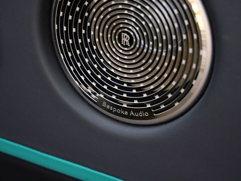 Used 2021 Rolls-Royce Wraith image 29