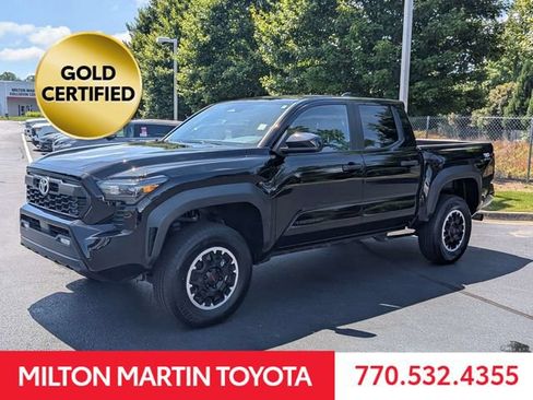 Certified 2024 Toyota Tacoma TRD Off-Road AWD/4WD image 5