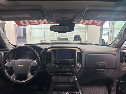 Used 2018 Chevrolet Silverado 2500 High Country w/ Duramax Plus Package image 13