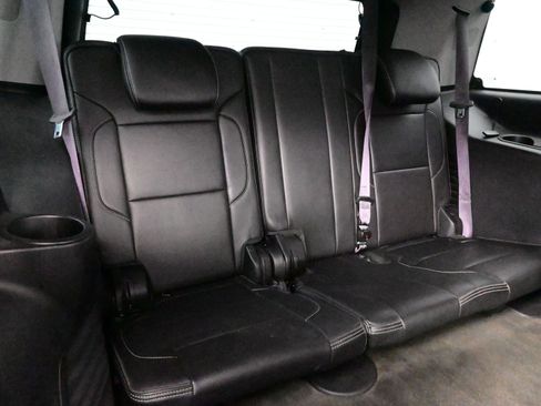 Used 2015 GMC Yukon Denali w/ Touring Package image 17