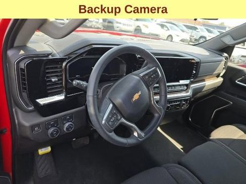 Used 2024 Chevrolet Silverado 1500 LT AWD/4WD image 11
