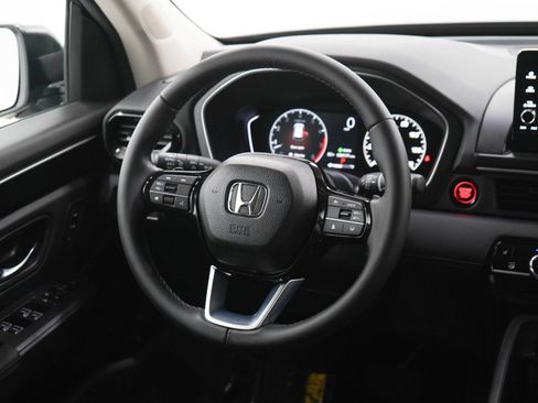 Used 2025 Honda Pilot EX-L image 15