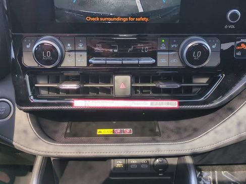 Certified 2026 Toyota Highlander XSE AWD/4WD image 23