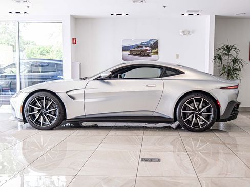 Used 2020 Aston Martin V8 Vantage Coupe RWD image 6