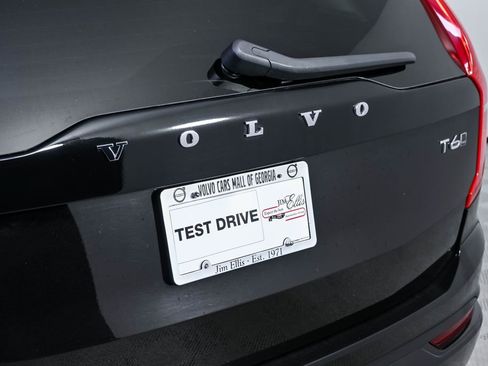 Used 2019 Volvo XC90 T6 Momentum AWD/4WD image 37