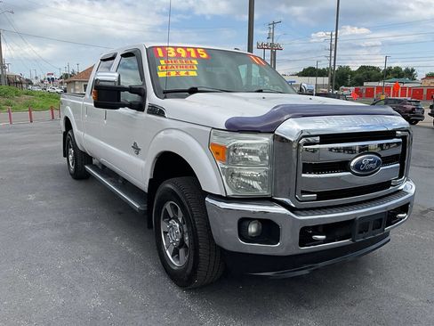 Used 2011 Ford F250 Lariat w/ Lariat Interior Pkg AWD/4WD image 8