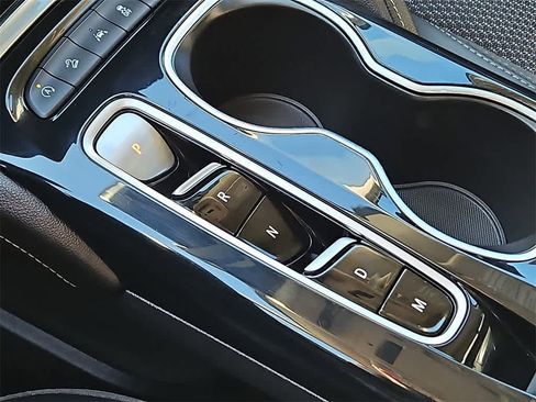 Used 2021 Buick Envision Preferred image 13