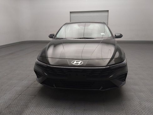 Used 2024 Hyundai Elantra SEL FWD image 15