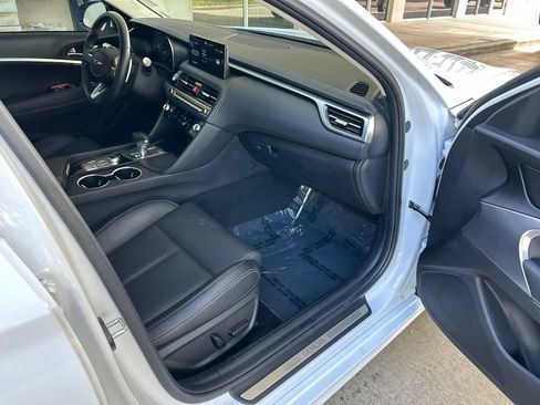 Used 2026 Genesis G70 2.5T RWD image 26
