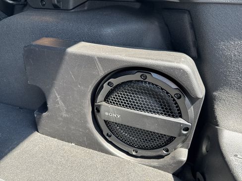 Used 2015 Ford Focus Titanium FWD image 17