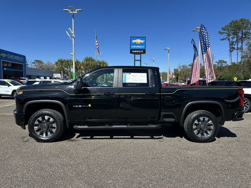 Used 2021 Chevrolet Silverado 2500 LTZ w/ Carhartt Edition image 13